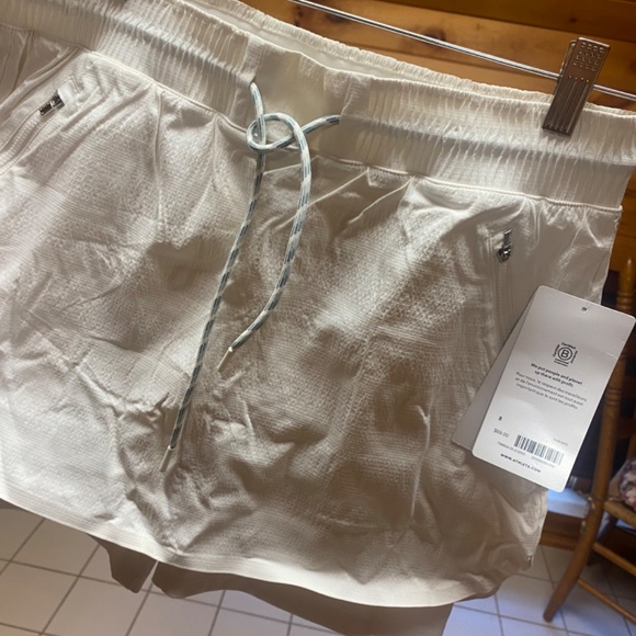 Trekki skort by athleta nwt - white - Picture 5 of 5